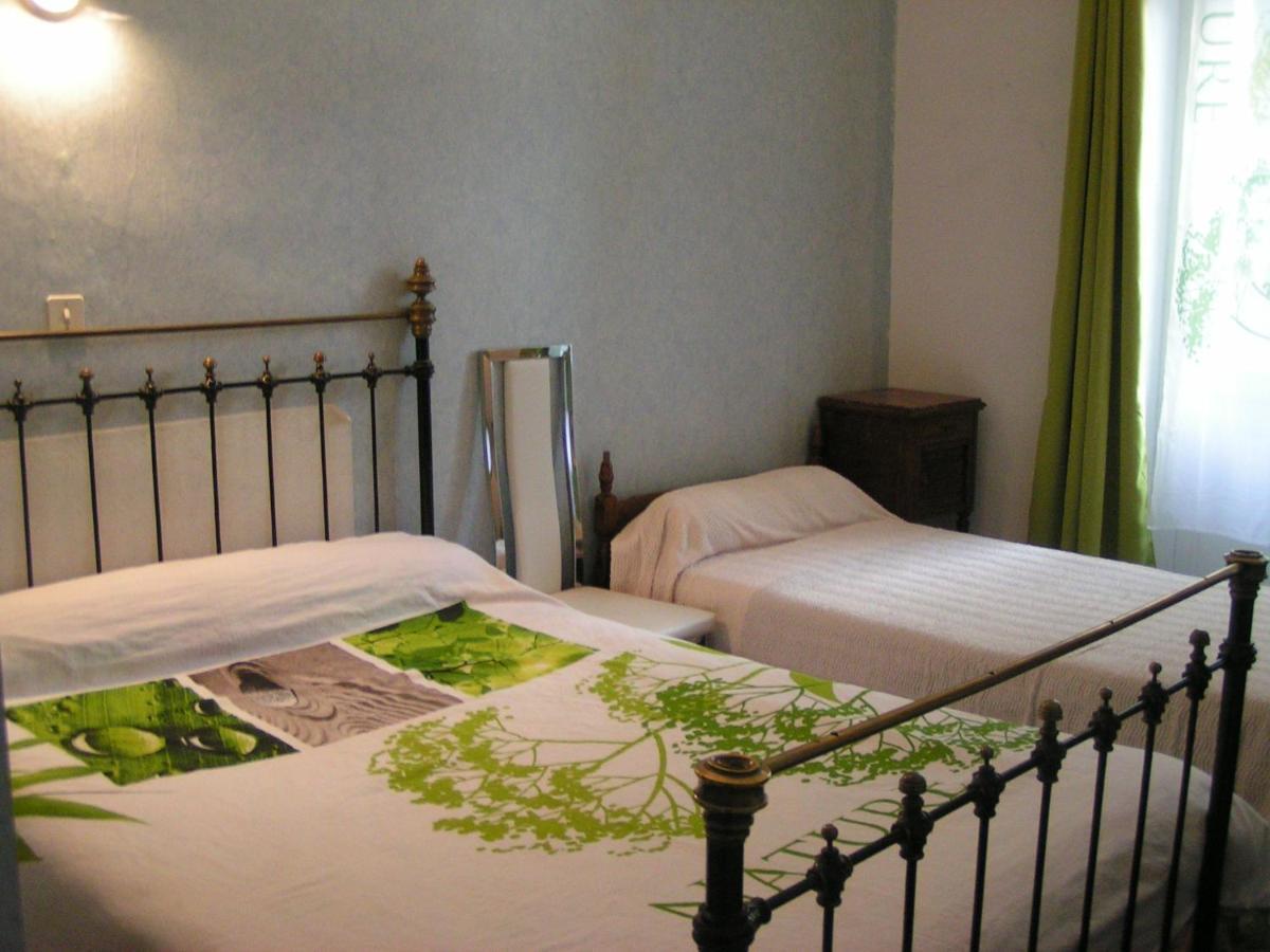 Maison Notre Dame De La Treille ลูร์ด ภายนอก รูปภาพ